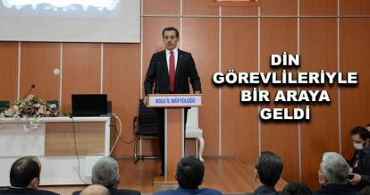 Din görevlileriyle bir araya geldi