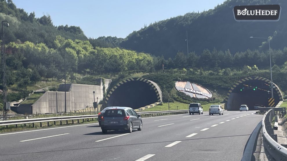 KURBAN BAYRAMI TATİLİNDE BOLU DAĞI TÜNELİ'NDEN GEÇEN ARAÇ SAYISI AÇIKLANDI