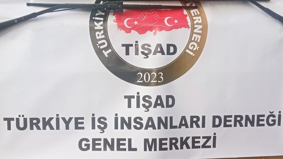 GAZZE'DEKİ YIKIM VE SOYKIRIMA KARŞI SESİNİ YÜKSELTİYOR