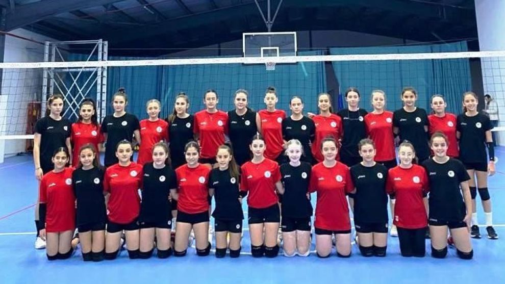 Körfez Gençlerbirliği voleybolda altyapı atağına geçti