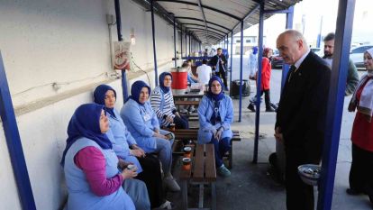 Başkan Özlü, “Üretim ve istihdam üssü fabrikalar çok önemli”