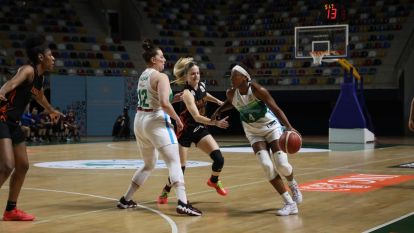 İzmit Belediyespor, Tarsus'u "93-80" mağlup etti