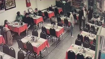 Restoran çalışanından hayat kurtaran müdahale