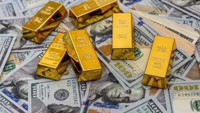 Yatırımcılara şok haber geldi: Dolar mı almalı? Altın mı?