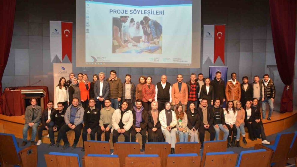 Düzce Üniversitesi'nden proje söyleşileri etkinliği