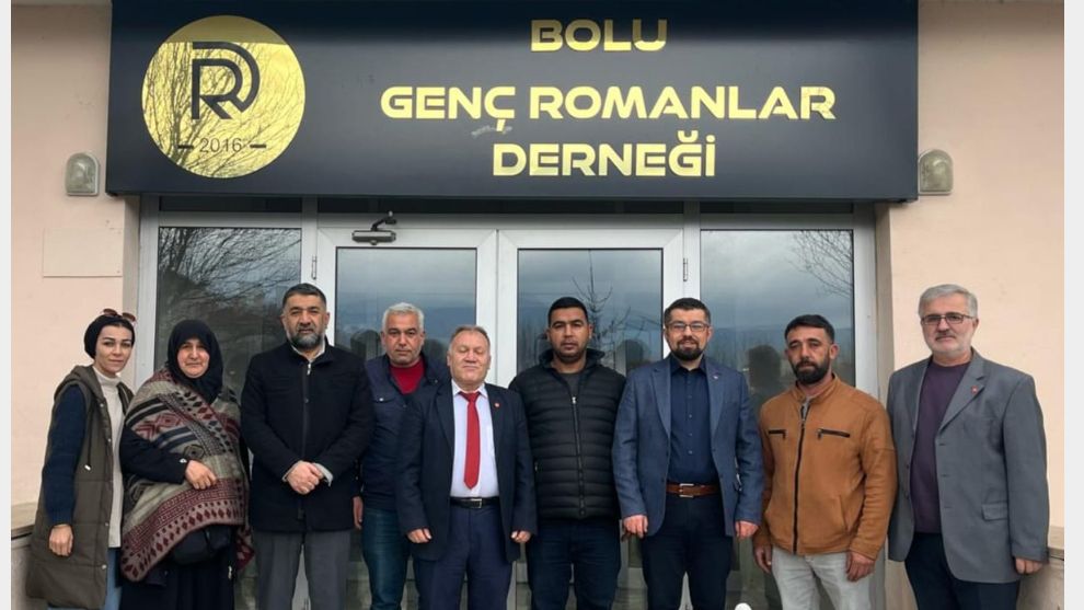 İSA SAYIN, GENÇ ROMANLARLA