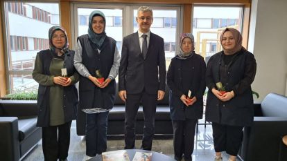 Bölge Müdürü Mahmut Şentürk, personelin kadınlar gününü kutladı