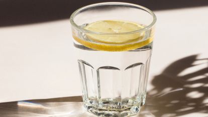 Canan Karatay'dan Uyarı: Limonlu Su İçmenin Faydaları!