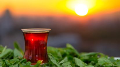 Çay Tüketiminin Bilinmeyen Zararları: Dikkat Edilmesi Gerekenler