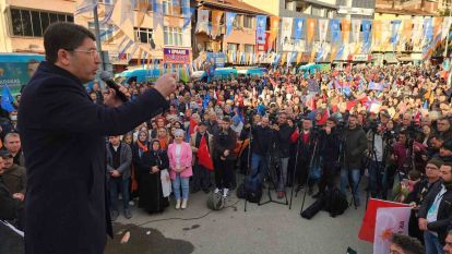 Bakan Tunç: "Erdoğan liderliği gerçek belediyecilikten ortaya çıkmıştır"