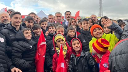 Gençlik ve Spor Bakanı Osman Aşkın Bak Bolu'ya gelerek Stadyum müjdesi verdi