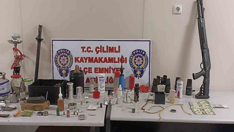 Düzce’de polis ekiplerinden uyuşturucu operasyonu