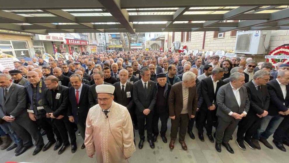 Fenerbahçe’nin 32. başkanı Tahsin Kaya memleketinde toprağa verildi