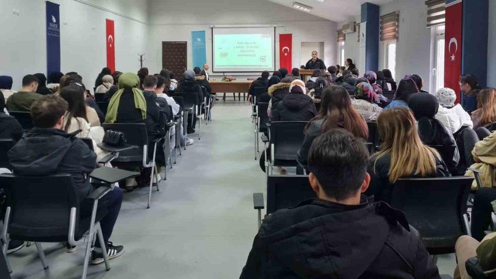 Öğrencilere afet yönetimi uygulamalı anlatıldı