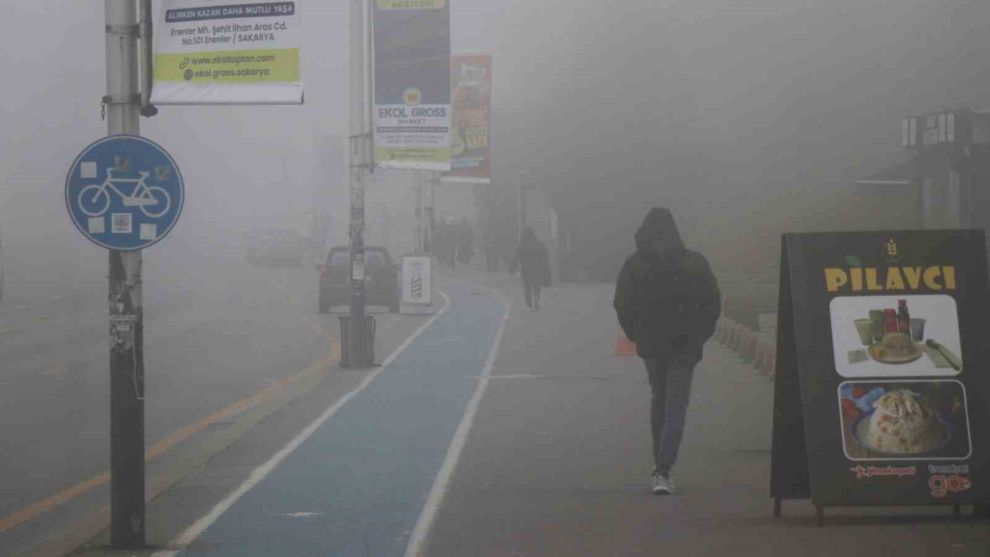 Sakarya’da sis etkili oluyor