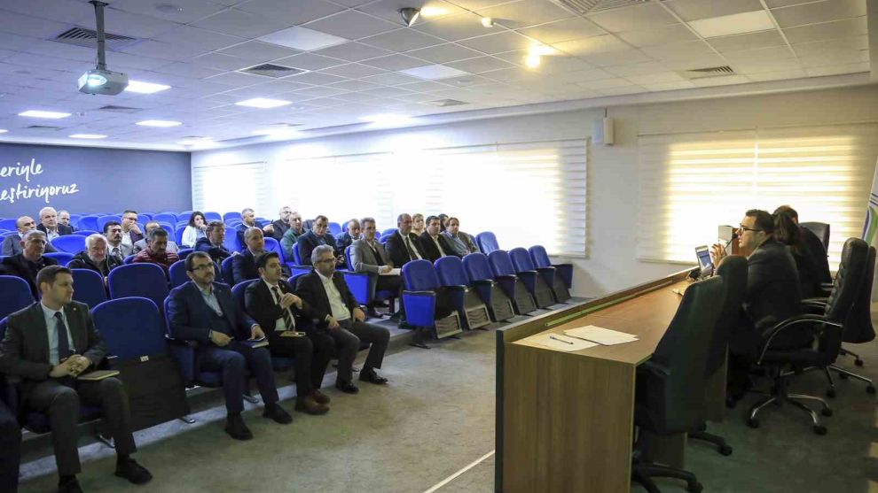SUBÜ'de ‘Yönetimin Gözden Geçirilmesi' toplantısı düzenlendi