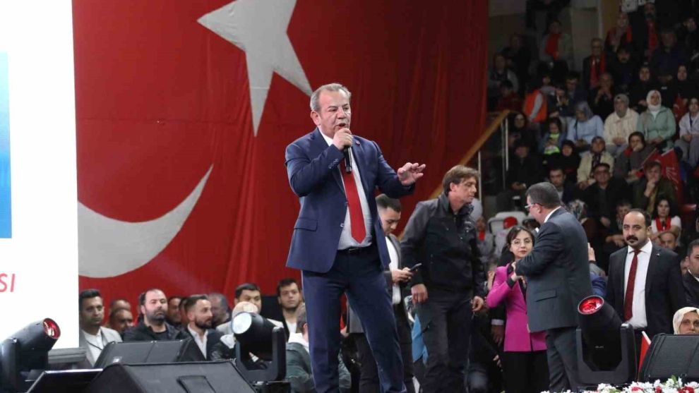 Tanju Özcan projelerini tanıttı