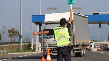 Jandarma denetledi, bir ayda 626 araç ve 157 sürücü trafikten men edildi