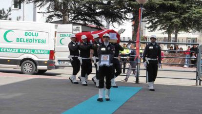 Polis memuru sevenlerini yasa boğdu