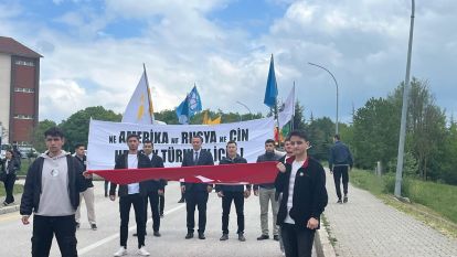 Baibü'de Milliyetçiler Günü yürüyüşü