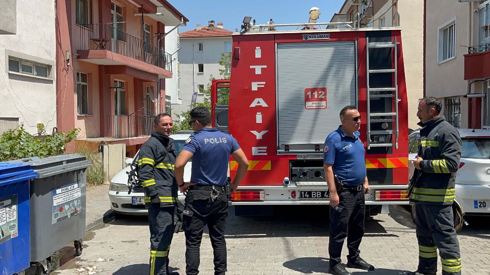 Oyun oynayan çocuklar garajda yangın çıkardı