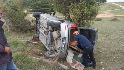 Gölköy'de kontrolden çıkan otomobil devrildi: 2 yaralı