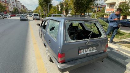 Sinir krizi geçiren vatandaş otomobilini hurdaya çevirdi