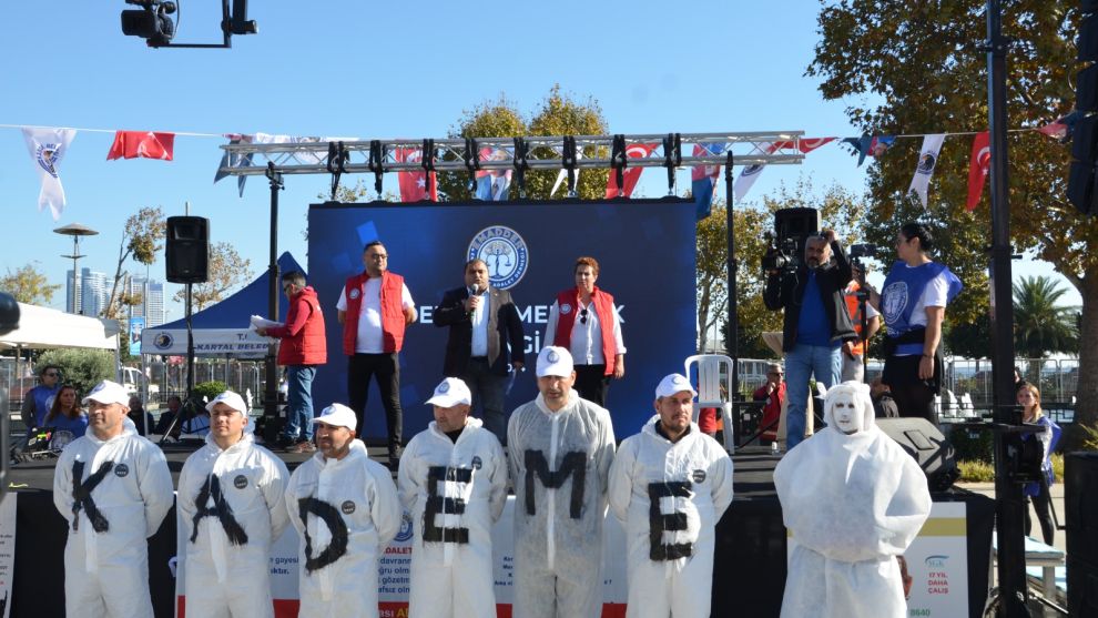 Emeklilikte Adalet İsteyen Emekçiler; seslerini İstanbul Kartal'dan Yükseltti.