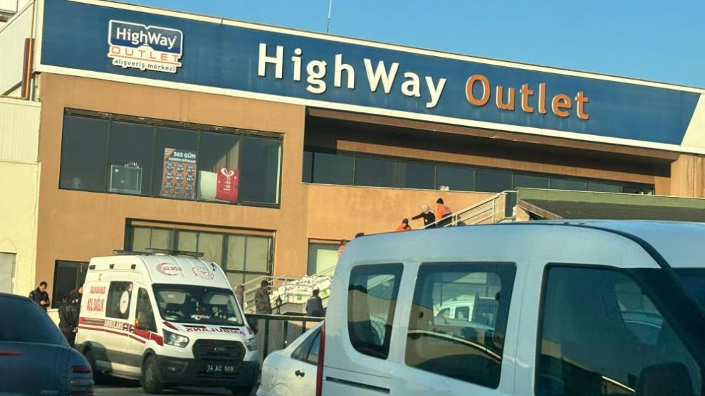 Highway Outlet AVM'de iş kazası: 1 yaralı