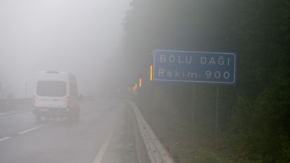 BOLU DAĞINDA SİS