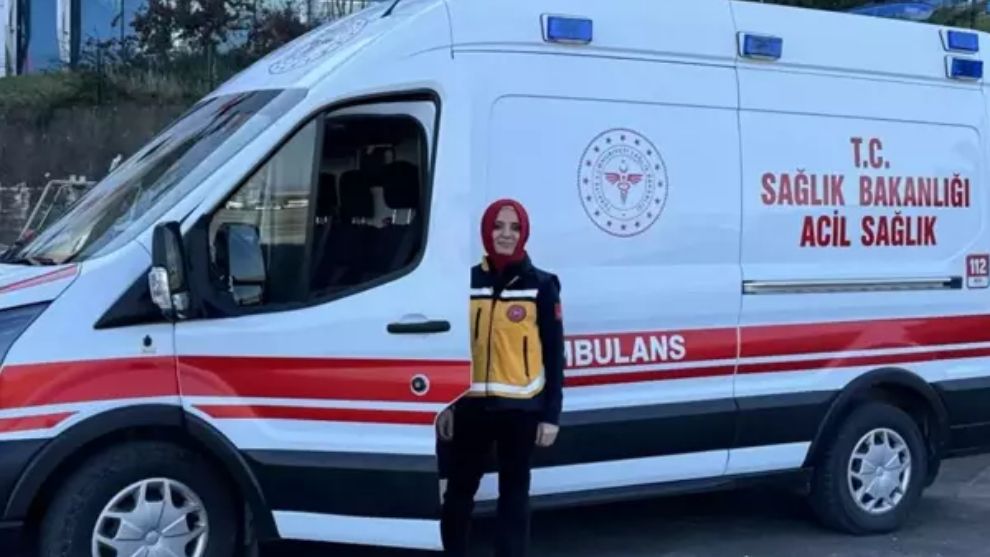 Ambulanslarda yeni dönem! Rengi ve ismi sil baştan değişti ...