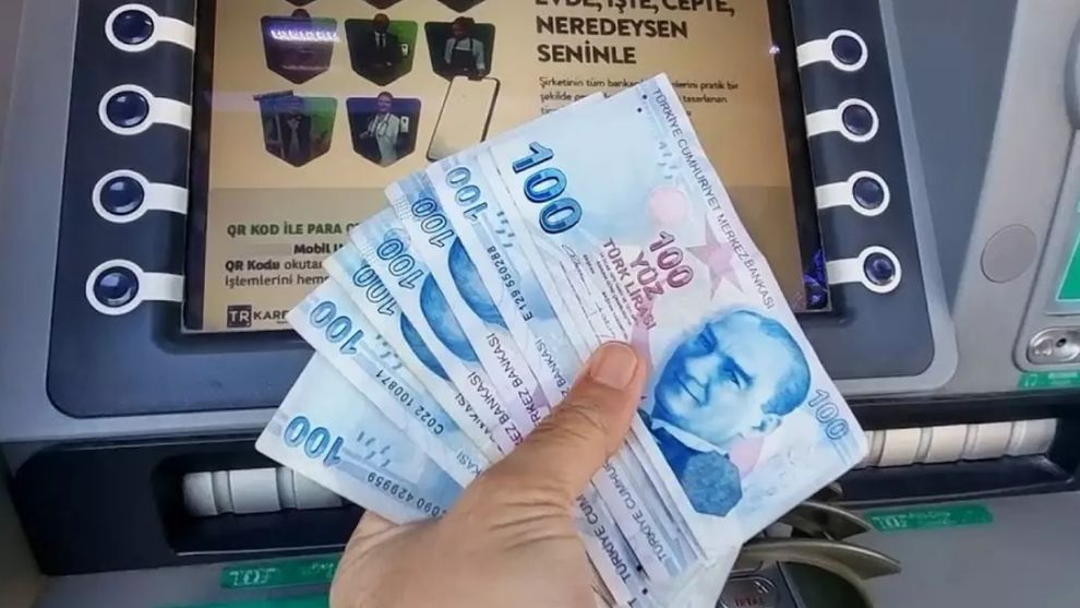 ATM'lerden nakit çekimde yeni dönem başladı