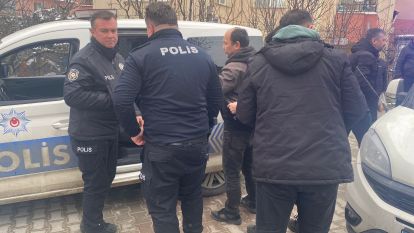 Eski sevgilisini bıçakla kafasından yaraladı