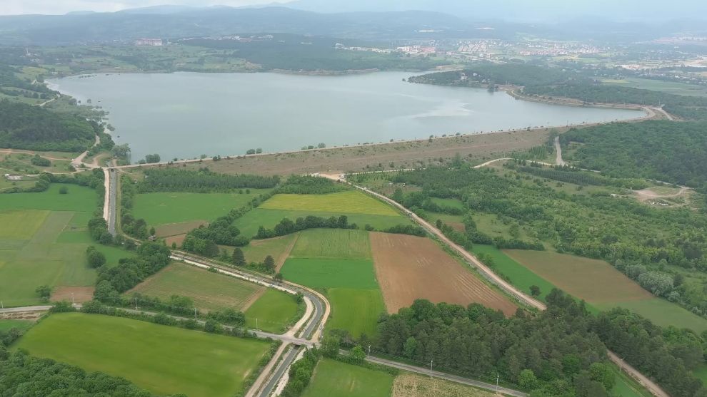 Bolu'da 10 bin dekar arazi suya kavuştu