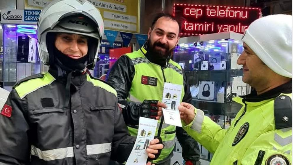 İzzet Baysal Caddesi, Motorlu ve motorsuz araç trafiğine kapatıldı...