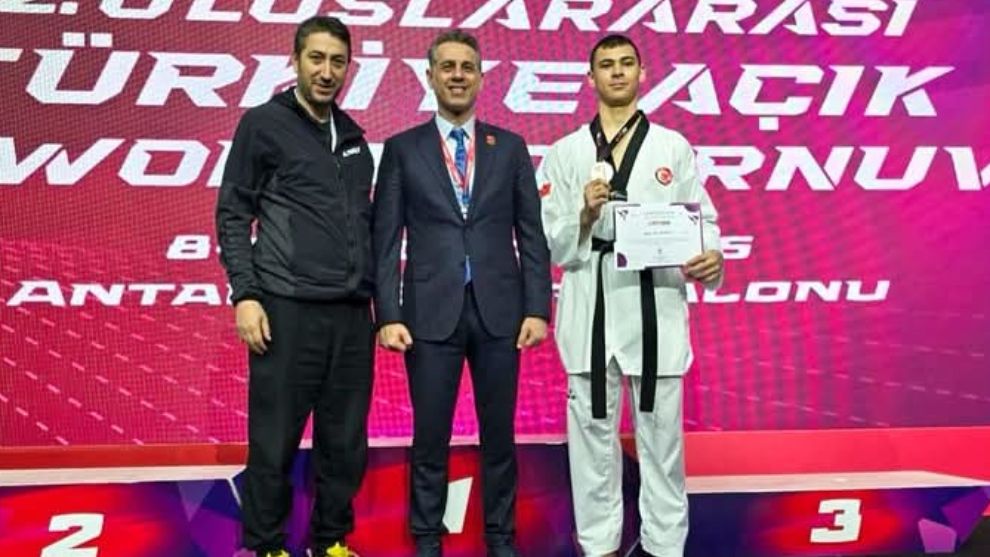 Okullar Arası Türkiye Kick Boks Şampiyonası’nda ilimiz sporcuları  Madalyaları topladı...