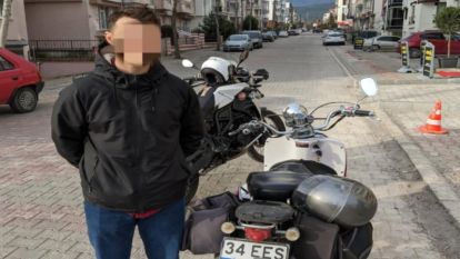 Bolu'da motosiklet plakasını boyayarak değiştirdi