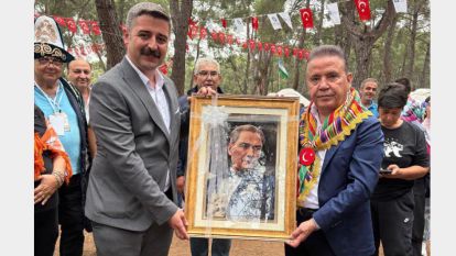 Antalya Yörük Türkmen Festivali'nde Bolu rüzgarı esti...