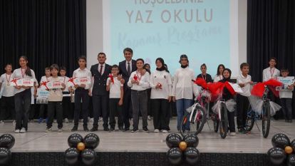 Yaz Okulu Kapanış Programına katıldı...