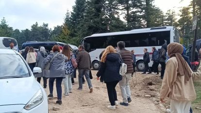 Araç Kuyruğu Metrelerce Uzadı