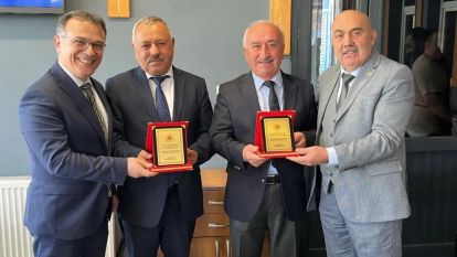 Bin Tondan 20 Bin Tona! Ziraat Odası'ndan TMO Yetkililerine Teşekkür Plaketi
