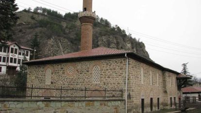 Mudurnu'nun Asırlık Hazinesi: Kanuni Sultan Süleyman Camii 480 Yıldır Ayakta