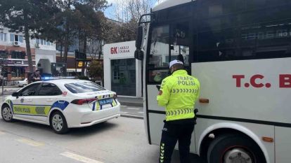 Bolu'da trafik polisleri denetimleri sıkılaştırdı