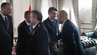 Bolu'da protokol bayramlaştı