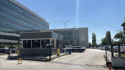 7 isim gitti, 4 isim geldi