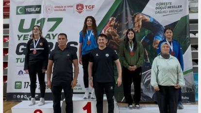 U 17 KADINLAR GÜREŞ TÜRKİYE ŞAMPİYONU BOLU'DAN!